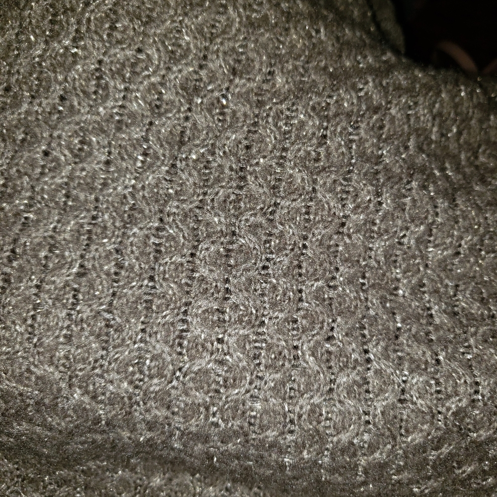 Knit sweater - Picture 2 of 3